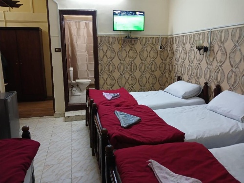 New Palace Hotel image 2